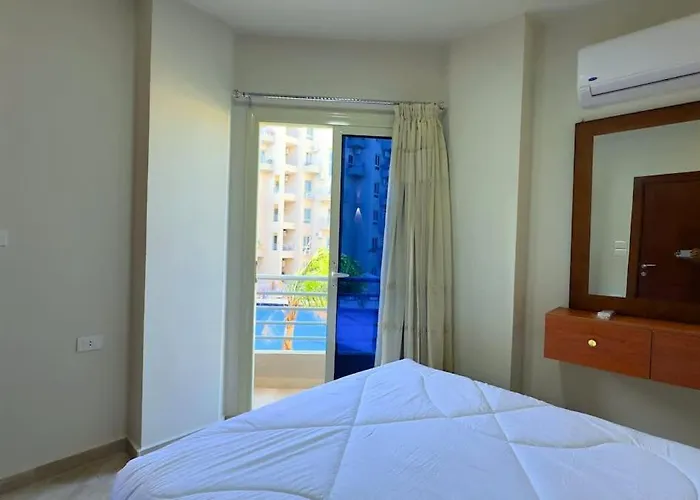 Apartment Stylish With & Pool Access Hurghada
