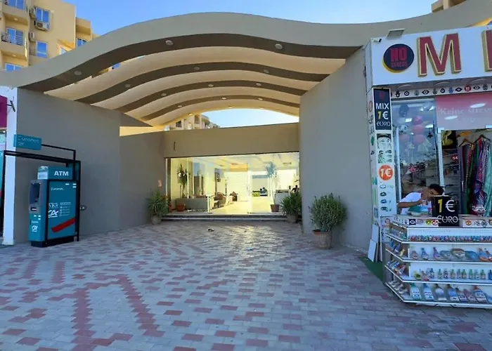 Apartment Stylish With & Pool Access Hurghada
